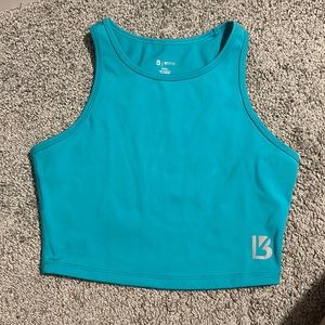 Buffbunny aurora crop- like new